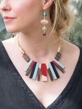 Noonday Collection Resinwork Necklace